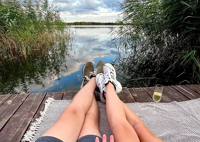Bialy Domek Nad Jeziorem Selment